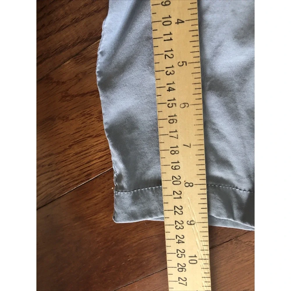 The North Face Shorts Mens Size 32 Gray 9